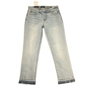 Women’s Straight Leg Girlfriend Crop Jeans NEW size‎ 27